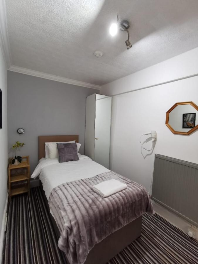 Edinburgh Rays Guest House מראה חיצוני תמונה